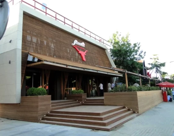 nusret-steak-house1